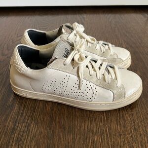 P448 John low top sneaker. Guantino, size 36
